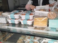 面包甜点陈列柜-矮子馅饼(大成路店)
