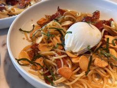 -ROAST coffee & eatery