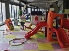 -上海滴水湖皇冠假日酒店