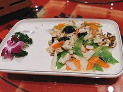 -鱼满舱.地标海鲜.正宗鲁菜(金沙滩店)