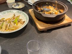 -五谷丰登农家院·地道胶东菜·海鲜烧烤(威海店)
