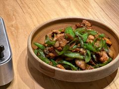 辣椒炒肉-渔悦潇湘·酸菜煮鱼(岳麓山店)
