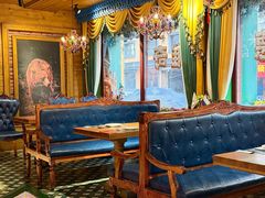 -米德维奇俄式西餐厅(西六道街店)