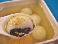 桂花酒酿汤丸-蜜糖甜品铺(朝一村民公寓店)