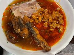 爆鱼焖蹄两鲜面-德兴馆(广东路总店)