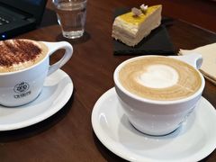 -ZING COFFEE 镜咖啡