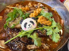 -怂猫抓子·成都冒烤鸭