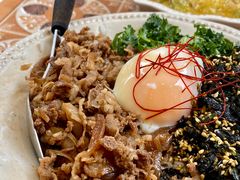 又一餐温泉蛋肥牛饭-CowCow其其·牛杂咖啡公司(六运店)