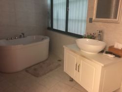 -悦芳庭美肤美体品牌集合店