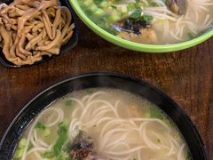 -沈记土鸡米线(七星街品牌中心店)