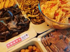 -绝味鸭脖(曲阳路二店)