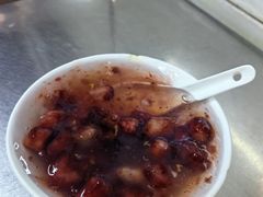 -芳婆糕团店(王府大街店)