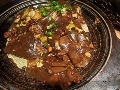 酸菜肉沫粉皮-马仕玖煲·融合菜·酥不腻烤鸭(人大店)