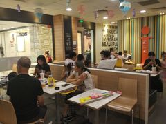 大堂-麦当劳(新世纪环球中心店)