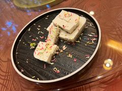 鲜奶红豆糕-马凯餐厅(长椿街店)
