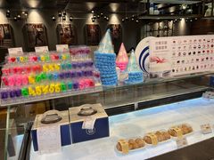 面包甜点陈列柜-巴黎贝甜(银城东苑店)