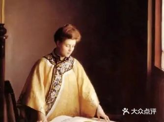 中国服饰穿在外国女子身上