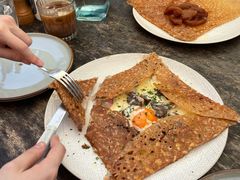 鸡蛋蘑菇熏肉荞麦可丽饼-RAC BAR(安福路店)