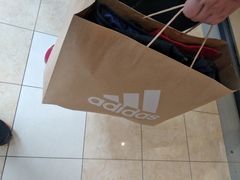 -首创奥特莱斯(西安店)