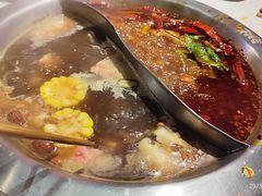 -卤校长重庆火锅(国兴店)