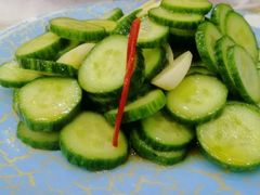 蒜拌黄瓜-星月美食城(雁西路店)