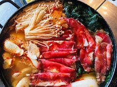 部队锅-MI WU FACTORY米屋美食工厂餐厅(绿地店)