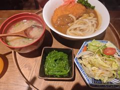 -一豚轩·烧鸟·豚骨拉面(五四路店)