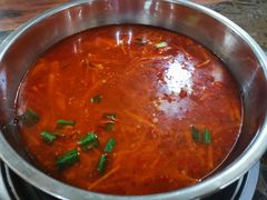 酸汤锅底-黄利砖万峰林布依特色酸笋牛肉馆
