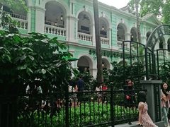 -星巴克臻选(广州沙面店)