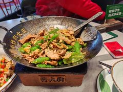 -费大厨辣椒炒肉(黄兴中心广场店)