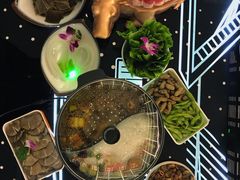 -星璨火吧KTV聚会餐厅(丰庆路店)