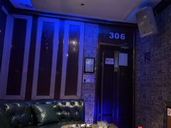 -格莱美量贩式KTV(奥帆店)