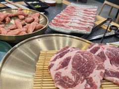 -臻牛烤肉