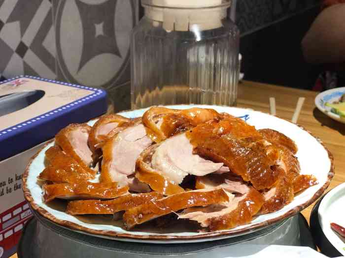 龙聚德北京烤鸭图片