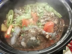 -刘姐啤酒鱼民族演艺餐厅(西街总店)