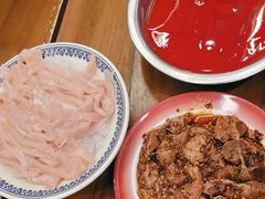 -沸炉重庆老火锅(军事博物馆店)