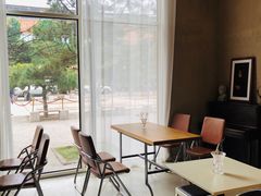 -中国油画院咖啡馆