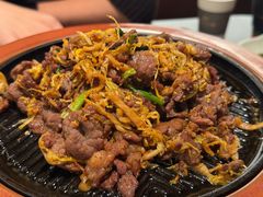 齐齐哈尔酸菜煎肉-奉天小馆·非遗东北菜(沈阳万象城店)