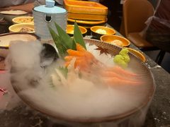 -牛YO寿喜烧·铁板烧和牛火锅自助(市府恒隆店)