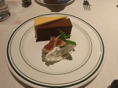 -Wolfgang’s Steakhouse 沃夫冈牛排馆(上海白玉兰广场店)