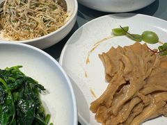 -小大董·烤鸭(观景餐厅·南京西路店)