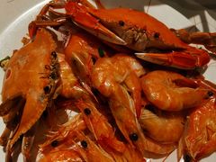 -领鲜活海鲜榴莲自助火锅(东门店)