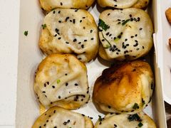 -香山胡记吴江路生煎(灵山路店)