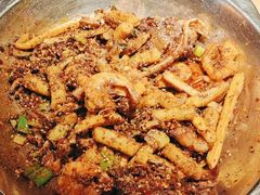 -嘎嘎鸭下巴·爆辣干锅(明教寺店)