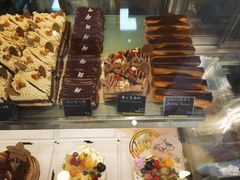 -Dough&Joe团憩(瑞虹天地月亮湾店)