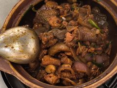-胡须佬鸡煲四季火锅店(石厦西村直营店)