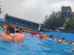 -欢乐水魔方水世界