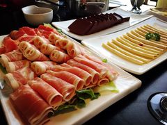 -小天鹅火锅·一线江景洪鼎旗舰店(洪崖洞店)