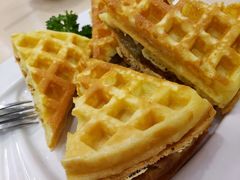 -佰搭果·广式茶餐厅(西华路店)