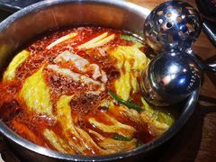 -呷哺呷哺(万达新世界店)